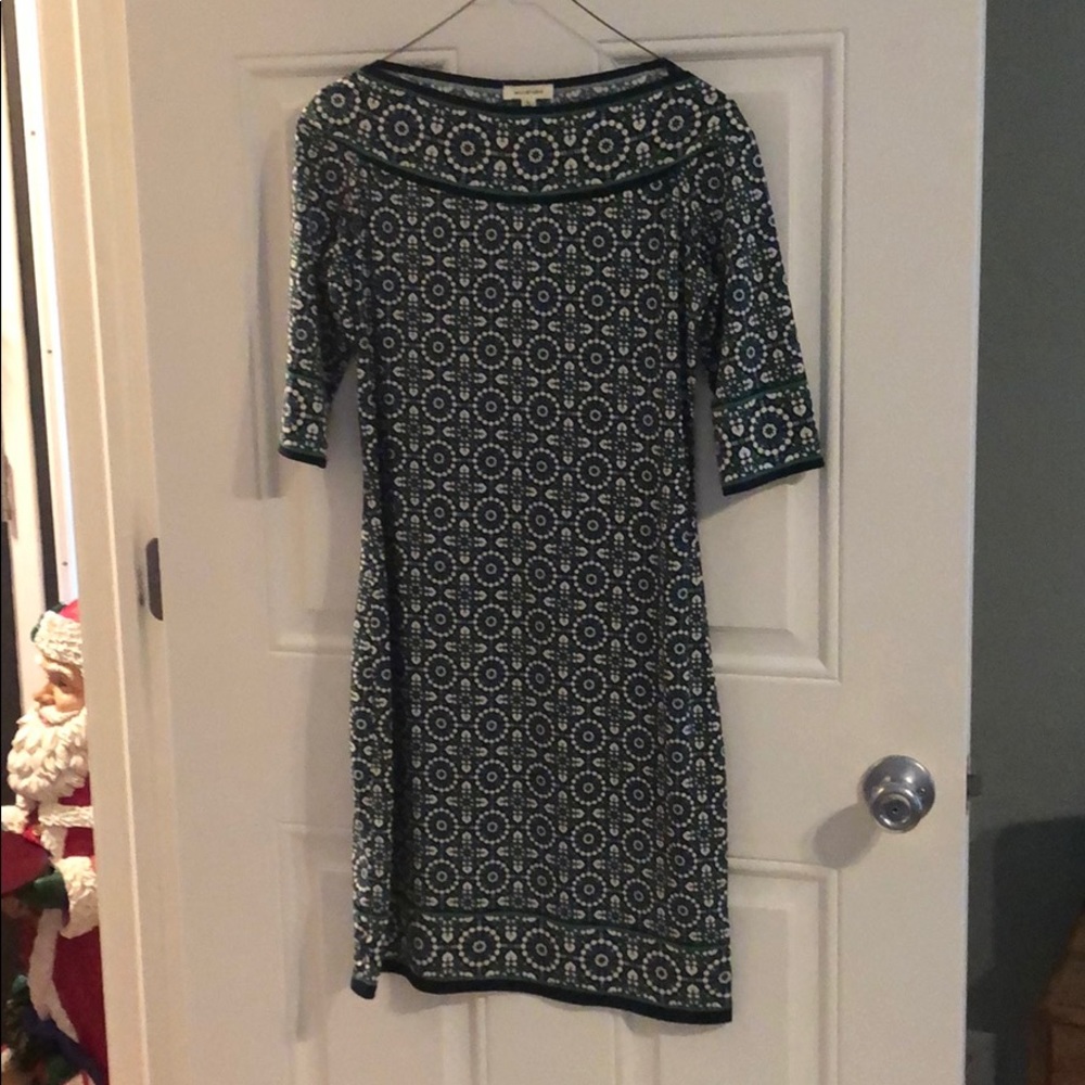 Max Studio navy and green dress